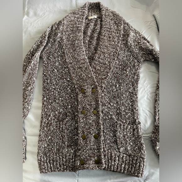 LA made Wool Blend Women’s Brown and White Button Up Cardigan Size Medium - Picture 2 of 8
